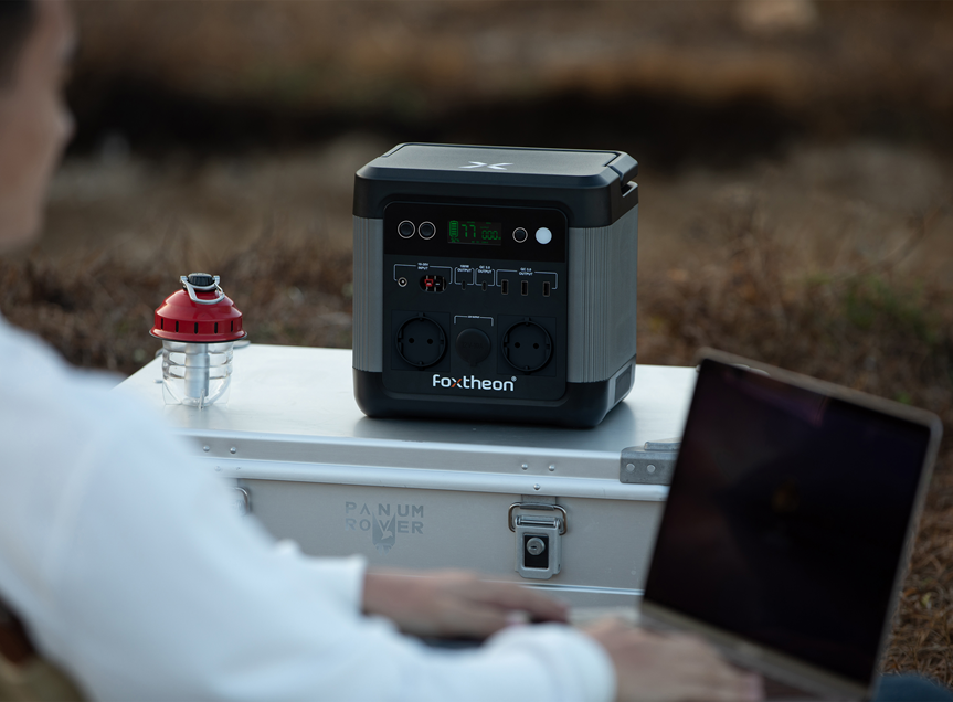 Taking Solar Energy to New Heights: How FOXTHEON’s Battery is Revolutionizing Renewable Power